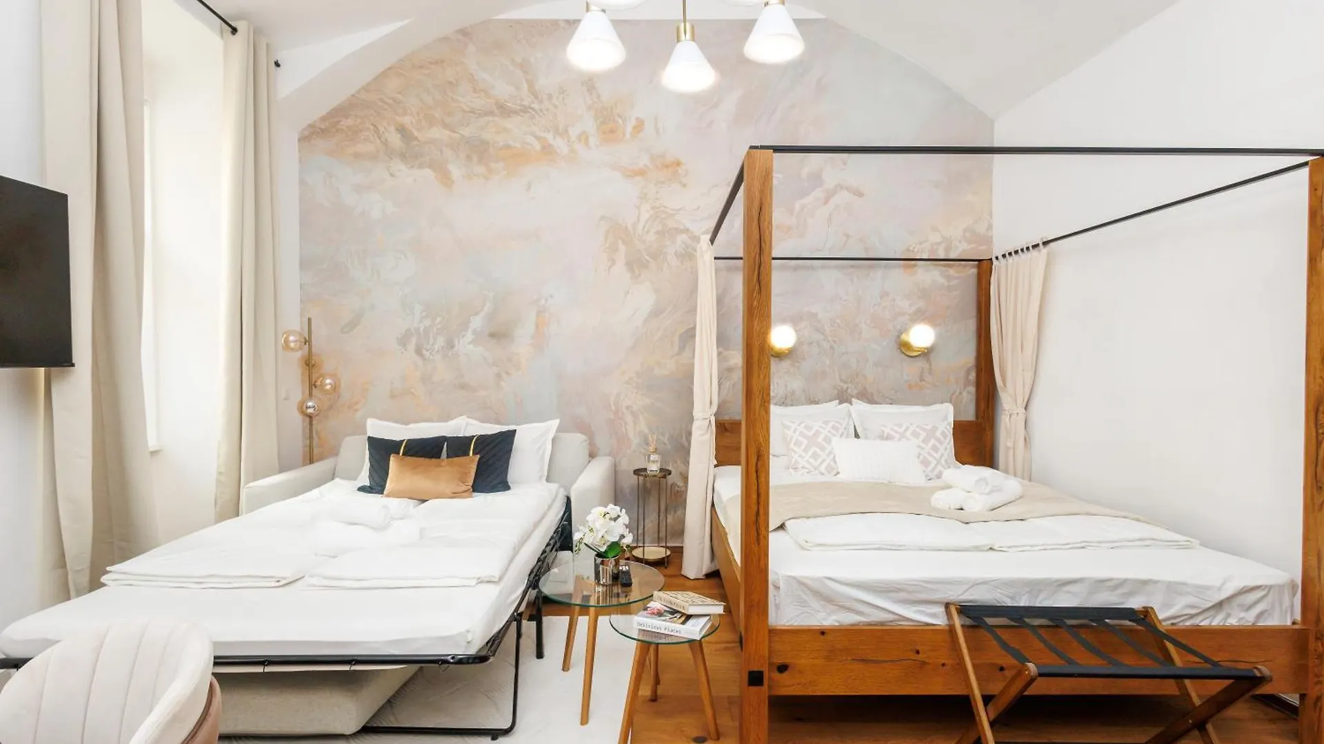 Roman Style Apartment Near City Centre Wien