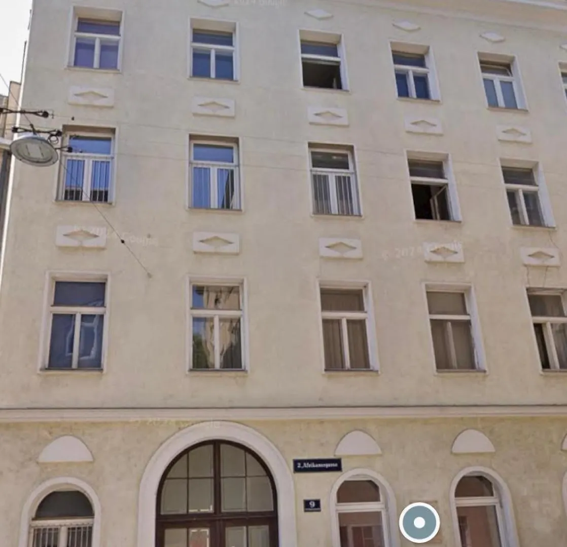 Roman Style Apartment Near City Centre Wien