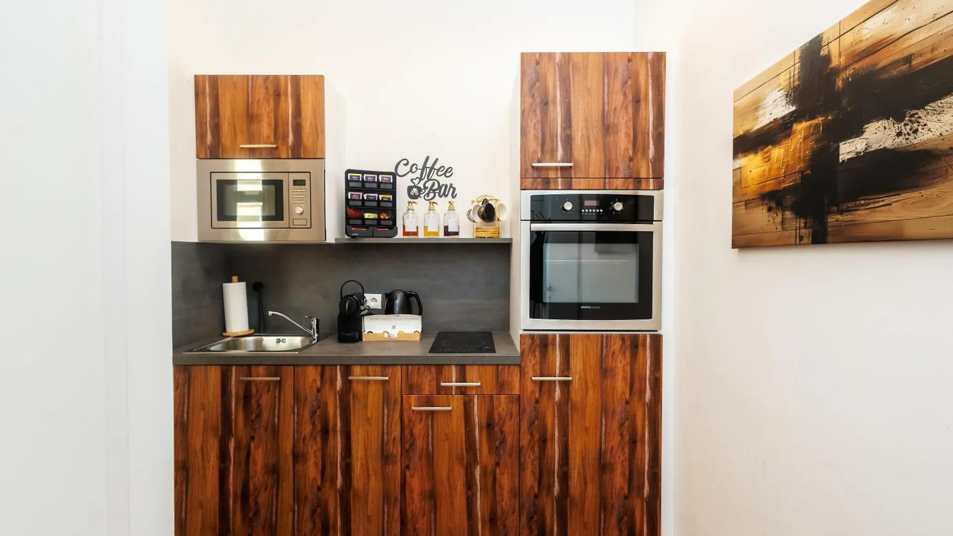 Roman Style Apartment Near City Centre Vienna 0*,  Austria