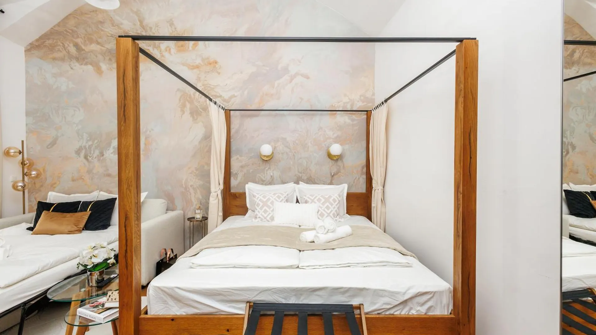 Roman Style Apartment Near City Centre Vienna